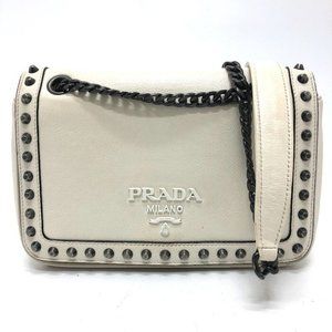 Prada Logo Studs Chainshoulder Bag Shoulder Bag Le